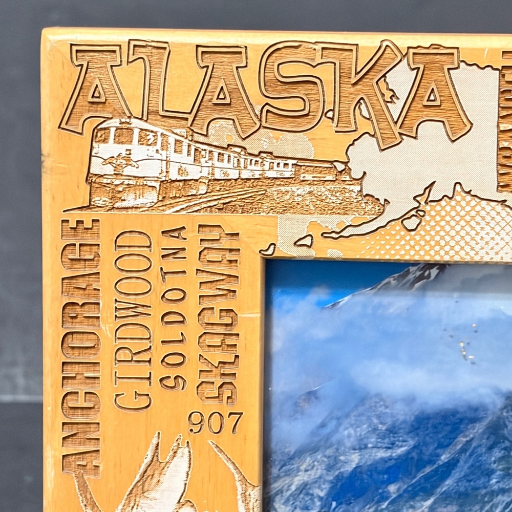 Alaska Laser Engraved Wood Picture Frame 4.5x3 Fit Travel Souvenir Moose Eagle - Picture 6 of 14